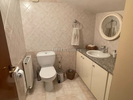 6-bedroom Detached Villa 315 sqm in Limassol (Town) - 10