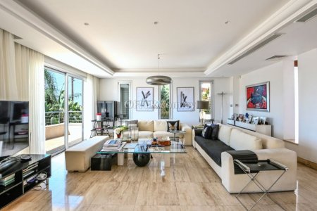 5 Bed Detached Villa for Sale in Agios Tychon, Limassol - 7