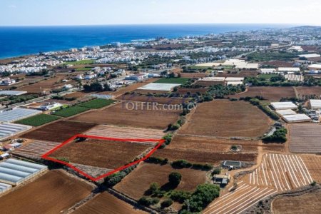Shared residential field in Paralimni, Famagusta - 3
