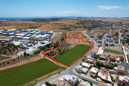 Shared field in Xylotymvou, Larnaka - 2