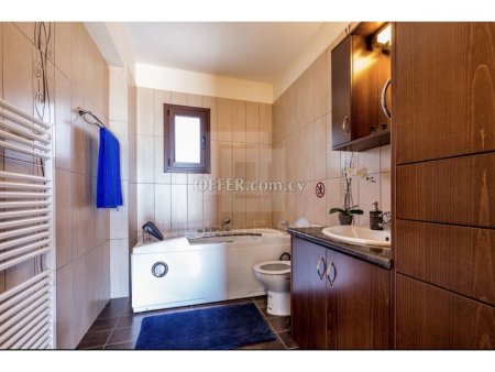 4 Bedroom Villa with a Private Swimming Pool in Drinia Paphos - 8