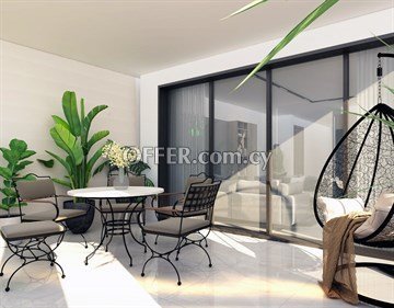 New 2 bedroom apartment  in Platy Aglantzias.
Small Apartment Building - 5