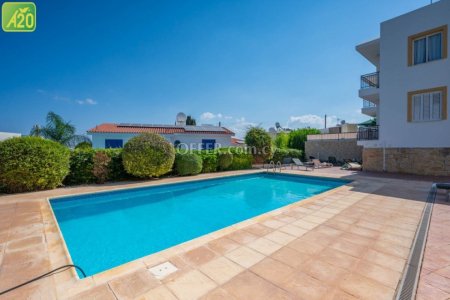 First Floor Apartment in Neo Chorio - 8