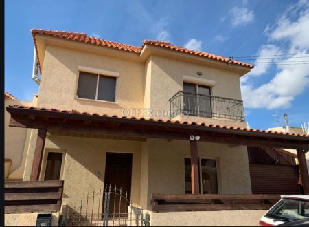 House (Semi detached) in Agia Fyla, Limassol for Sale - 2