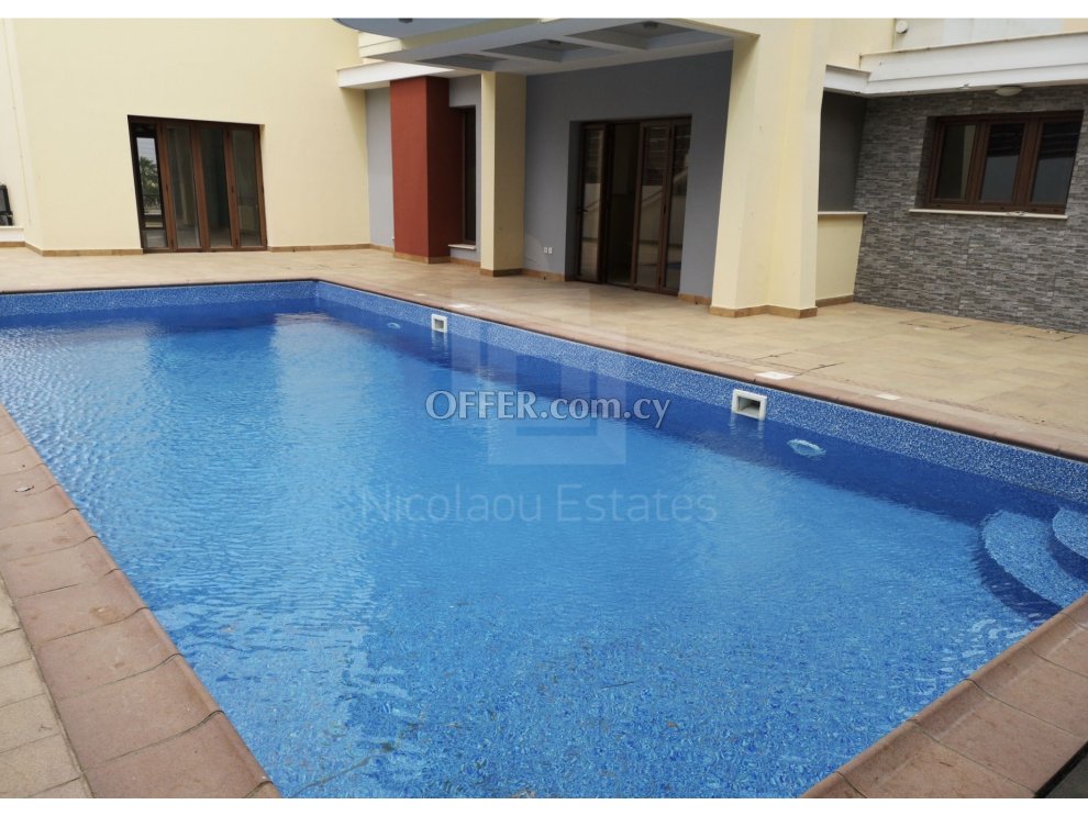 Luxury Four bedroom villa with private swimming pool in Engomi Makedonitissa - 7
