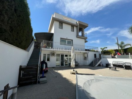 House (Detached) in Agios Tychonas, Limassol for Sale - 2