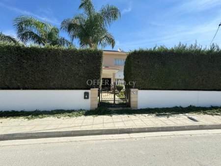 House (Detached) in Agios Tychonas, Limassol for Sale - 11