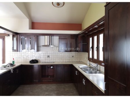 Luxury Four bedroom villa with private swimming pool in Engomi Makedonitissa - 6