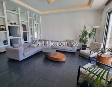 Luxurious 6-Bedroom Family Home in Erimi Village - 3