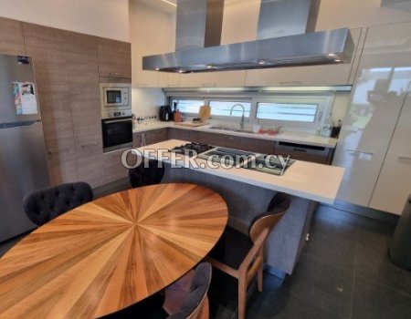 Luxurious 6-Bedroom Family Home in Erimi Village - 4