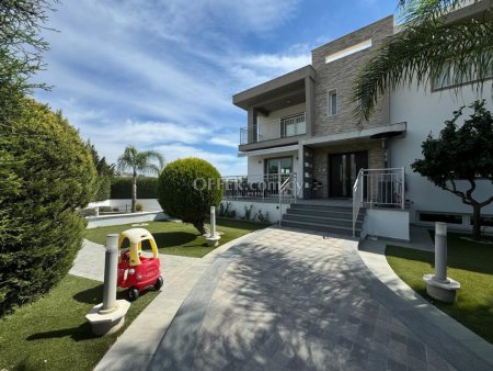 House (Detached) in Agios Tychonas, Limassol for Sale - 5