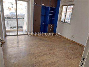 2 Bedroom Apartment Renovated  in Agioi Omologites, Nicosia - 4