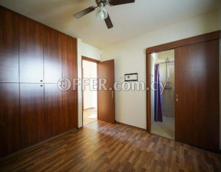 For sale Ground floor house with private pool and auxiliary house for €1,000,000 . - 2