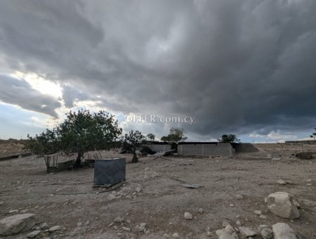 Land Parcel 7834 sm in Pissouri, Limassol - 2