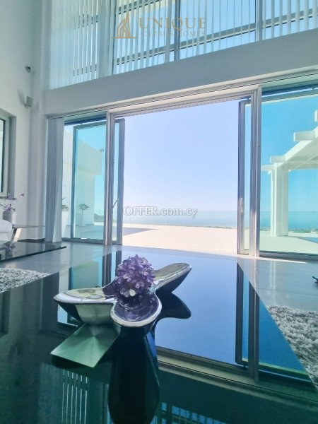 Luxury 5 bedroom Villa for Rent - 11