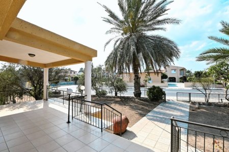 3 Bed Detached Villa for Sale in Kiti, Larnaca - 11