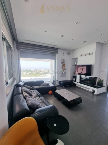 Luxury 5 bedroom Villa for Rent - 4