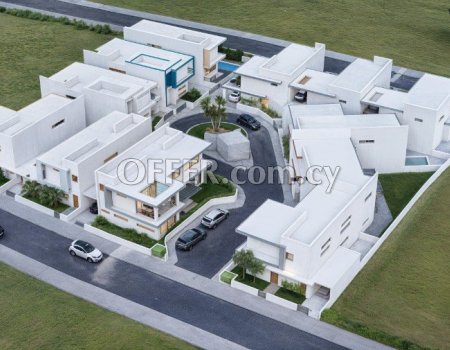 Three bedroom semi-detached house fоr sаle - 3