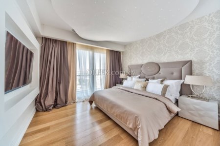 Apartment (Penthouse) in Germasoyia Tourist Area, Limassol for Sale - 3