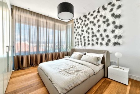 Apartment (Penthouse) in Germasoyia Tourist Area, Limassol for Sale - 2