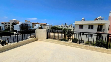 2 Bed Apartment for sale in Tombs Of the Kings, Paphos - 9