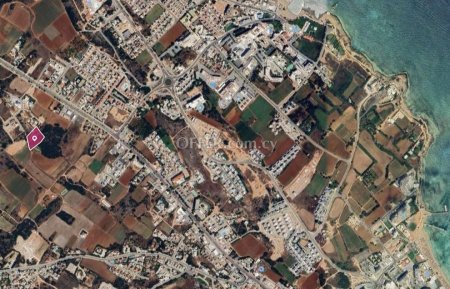 Share Residential field located in Paralimni Ammochostos - 2
