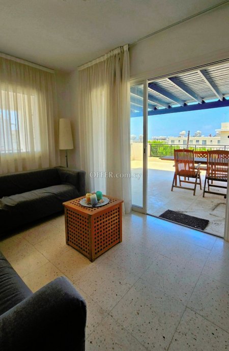 2 Bed Apartment for sale in Tombs Of the Kings, Paphos - 8