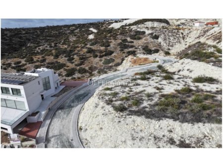 Large residential plots under separation with excellent sea views in Agios Tychonas - 6
