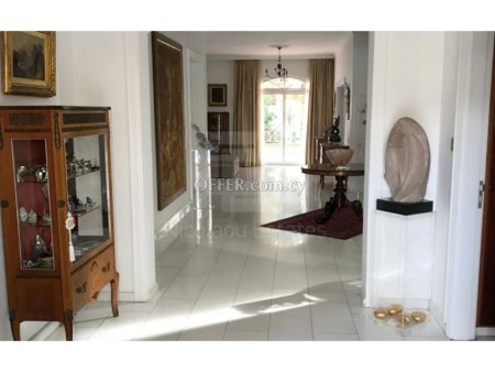 Five bedroom Villa with swimming pool for sale in Makedonitissa Engomi near Bo Concept - 4