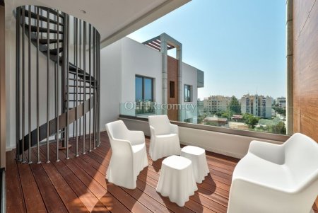 Apartment (Penthouse) in Germasoyia Tourist Area, Limassol for Sale - 4