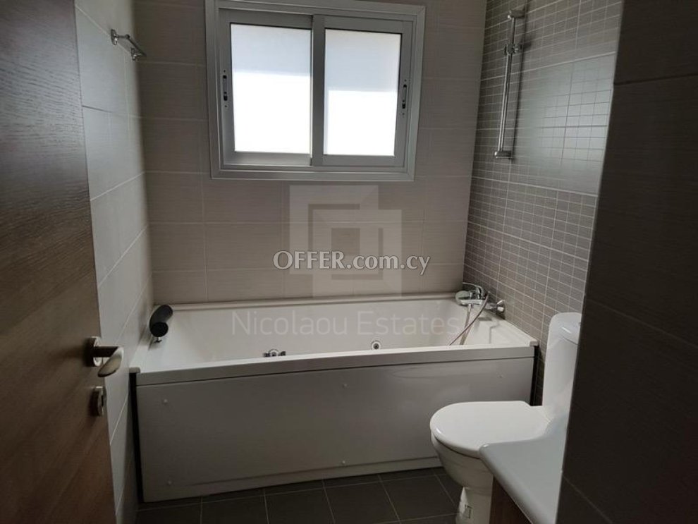 New two bedroom apartment in one of the finest seaside areas in Limassol - 4