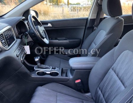 2021 KIA Sportage 1.6L Petrol Automatic Van/Minivan - 4