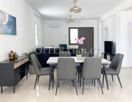 Brand new 5 bedroom villa - 2