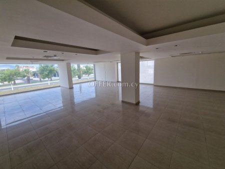 Two Full Floor Office Spaces in Engomi Nicosia - 4