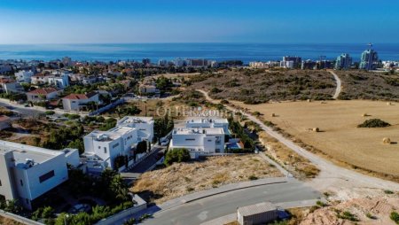 4 Bed Detached Villa for Sale in Agios Tychon, Limassol - 3