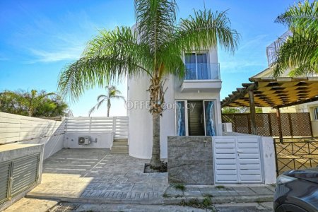 5 Bed Detached Villa for Sale in Cape Greco, Ammochostos - 10
