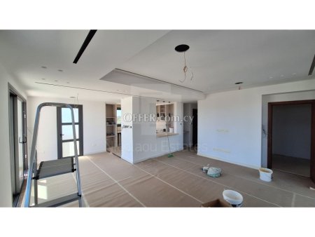 Whole floor 3 bed Penthouse with extra roof garden and stunning city and seaview - 6