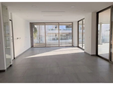 Whole floor three bedroom apartment for rent in Lykavitos Nicosia - 10