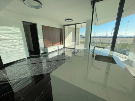 2 Bed Apartment for Sale in Harbor Area, Larnaca - 7