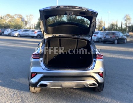 2022 KIA Xceed 1.5L Petrol Automatic Hatchback - 8