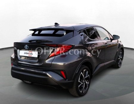 2021 Toyota CHR 1.8L Hybrid Automatic SUV - 8