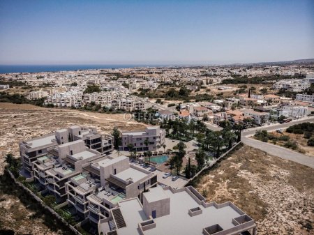 2 Bed Apartment for Sale in Paralimni, Ammochostos - 5