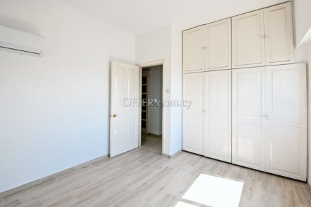 4 Bed Apartment for Sale in Harbor Area, Larnaca - 3