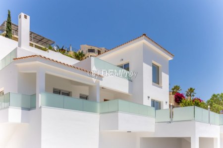 Villa For Sale in Kissonerga, Paphos - DP4397 - 11