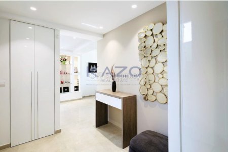 Astonishing Three Bedroom Detached House for Sale in Parekklisia Area - 4