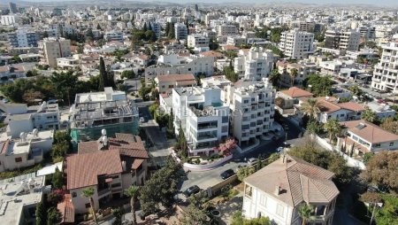 Charming Ground Floor Apartment in Agios Nikolaos Larnaca - 9