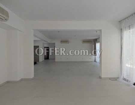 For Sale, Five-Bedroom Luxury Detached House in Aglantzia - 6
