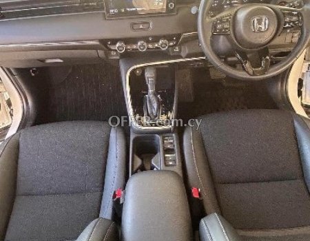 2022 Honda HRV 1.5L Hybrid Automatic SUV - 4
