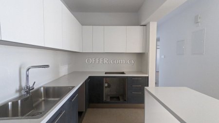 Charming Ground Floor Apartment in Agios Nikolaos Larnaca - 3