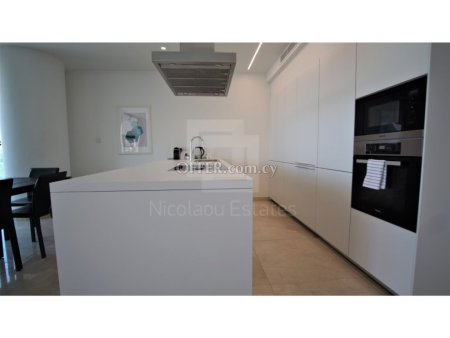 Luxury three Bedroom Apartment in City Center Tower - 10